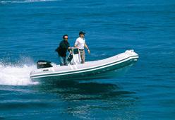 photo essai bateau pneumatique : 15 OPEN Apex