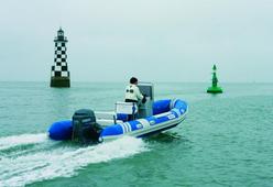 photo essai bateau pneumatique : AD 60 Tarpon