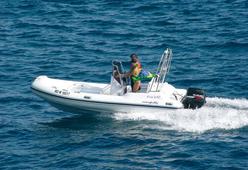 photo essai bateau pneumatique : King 490 Nuova Jolly