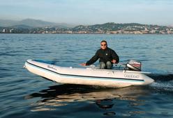 photo essai bateau pneumatique : Typhoon 335 Bombard