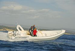 photo essai bateau pneumatique : 780 Open EFB  Master