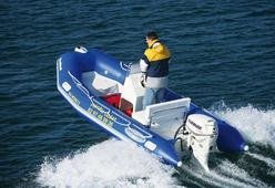photo essai bateau pneumatique : Explorer DB 420 Bombard