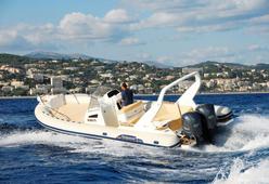 photo essai bateau pneumatique : Tempest 1000 CC Capelli