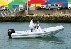 photo essai bateau pneumatique : Open 520 Discov.Rib