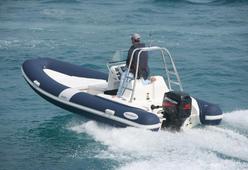 photo essai bateau pneumatique : 550 RX Northstar