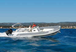 photo essai bateau pneumatique : Flash 950 Alson