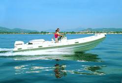photo essai bateau pneumatique : Classic 75 BSC