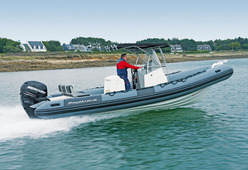 photo essai bateau pneumatique : Manta 795 Pro Marine