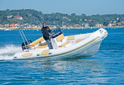 photo essai bateau pneumatique : 590 GS NAUTICA LED