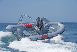 photo essai bateau pneumatique : Pro 750 Classic Zodiac