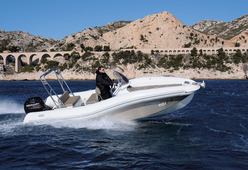 photo essai bateau pneumatique : Cobra 21 Neptys