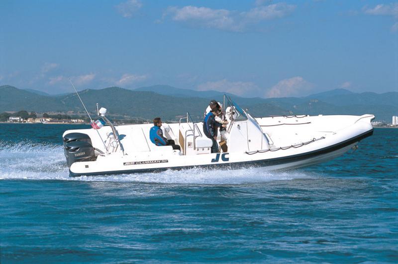 photo essai bateau pneumatique : Clubman 30 Joker Boat