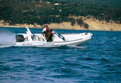 photo essai bateau pneumatique : 760 IN Lomac