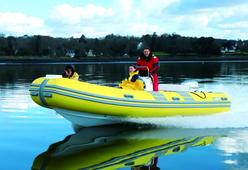photo essai bateau pneumatique : Avantage 590 Caribe