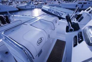 photo essais test Dorado (Nautica Cab) DORADO 10 Cabine