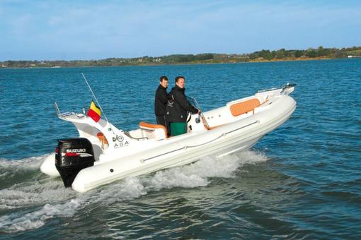 photo essai bateau pneumatique : 640 Spirit Agamarine