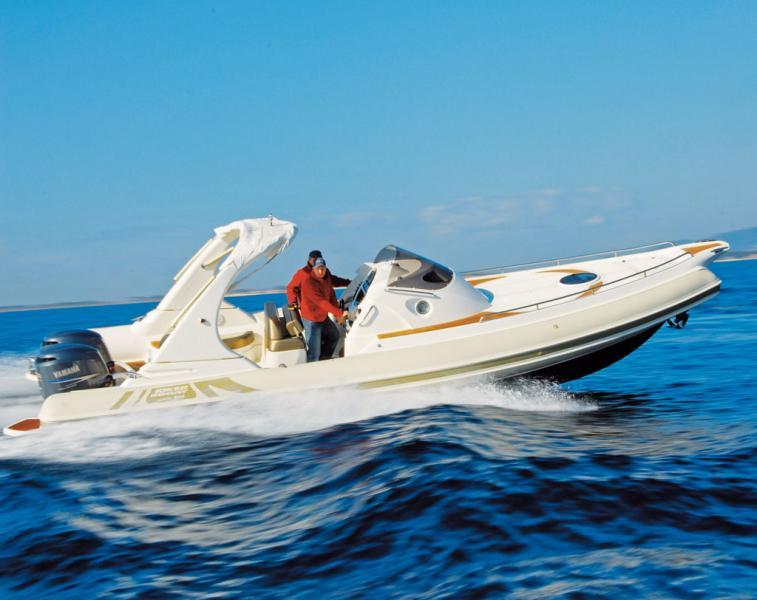 photo essai bateau pneumatique : Wide 950 Joker Boat