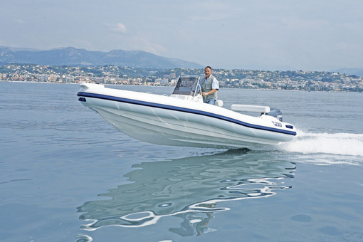 photo essai bateau pneumatique : 630 dynamic Marlin