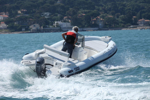photo essai bateau pneumatique : 540 dynamic Marlin