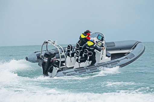 photo essai bateau pneumatique : 6.40 Pro Ribcraft