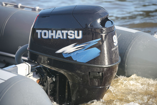 photo essai bateau pneumatique : 90 TLDI TOHATSU