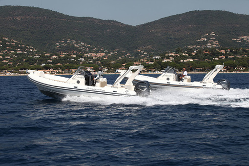 photo essai bateau pneumatique : Tempest 850 Open Capelli