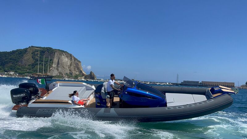 photo essai bateau pneumatique : Coupe S11 Oromarine