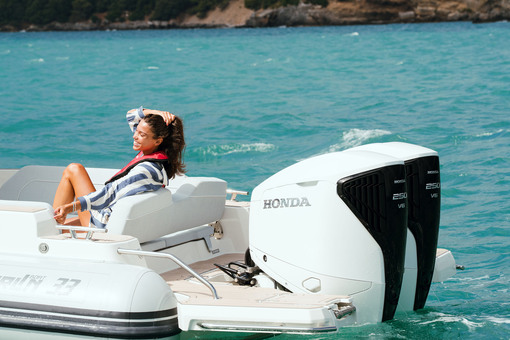 photo essai bateau pneumatique : Nouveautés 2026 HONDA