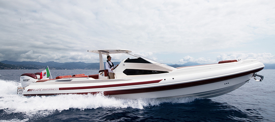 photo essai bateau pneumatique : Gran Turismo 12.5 AMare Lomac